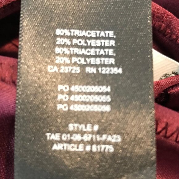 NWT Aritzia Babaton Refined Satin Cargo Pant High-waisted, satin cargo pants S 6 - Picture 13 of 13